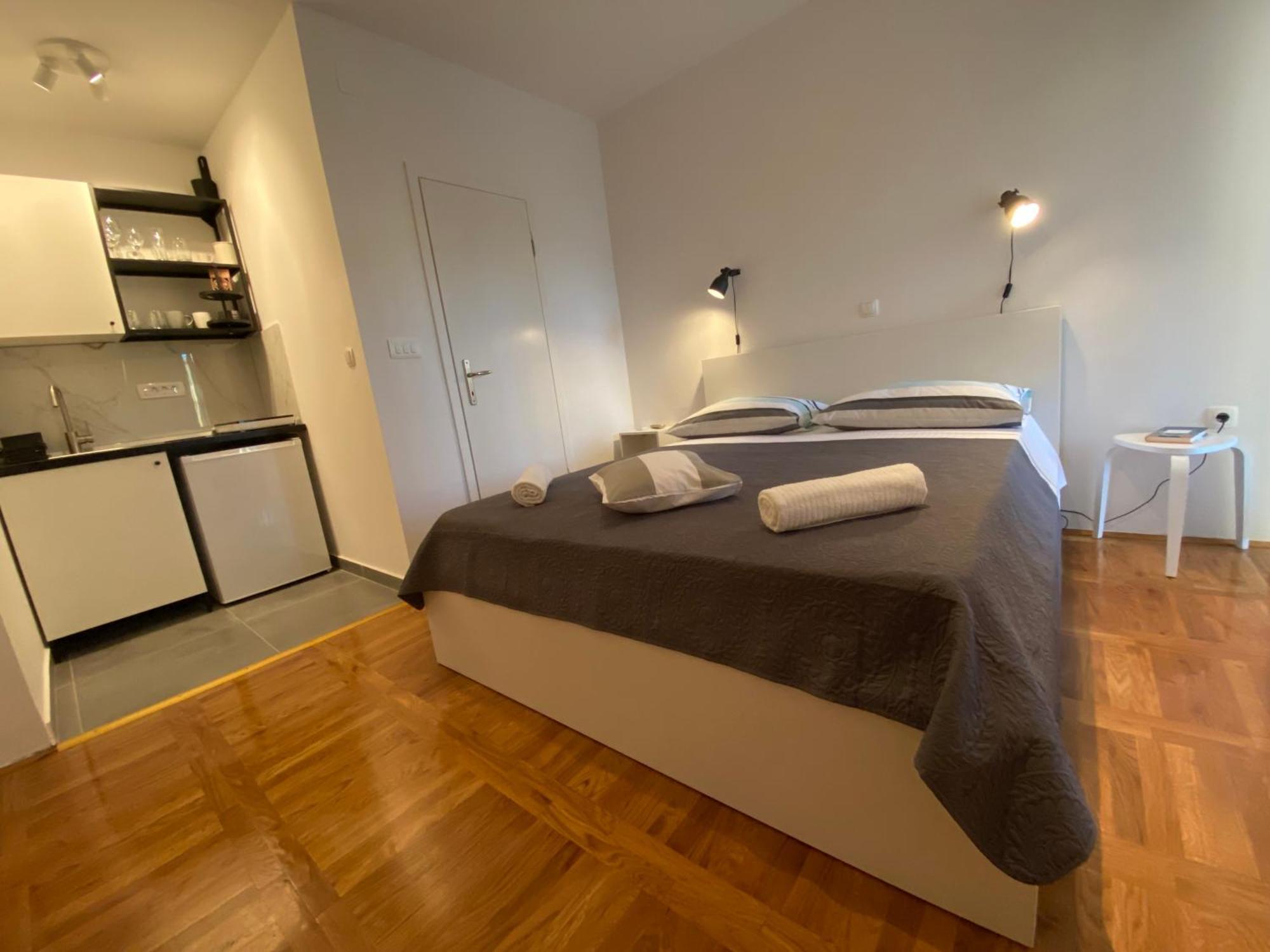 Studio Apartment And Rooms Adria Vodice Exterior photo