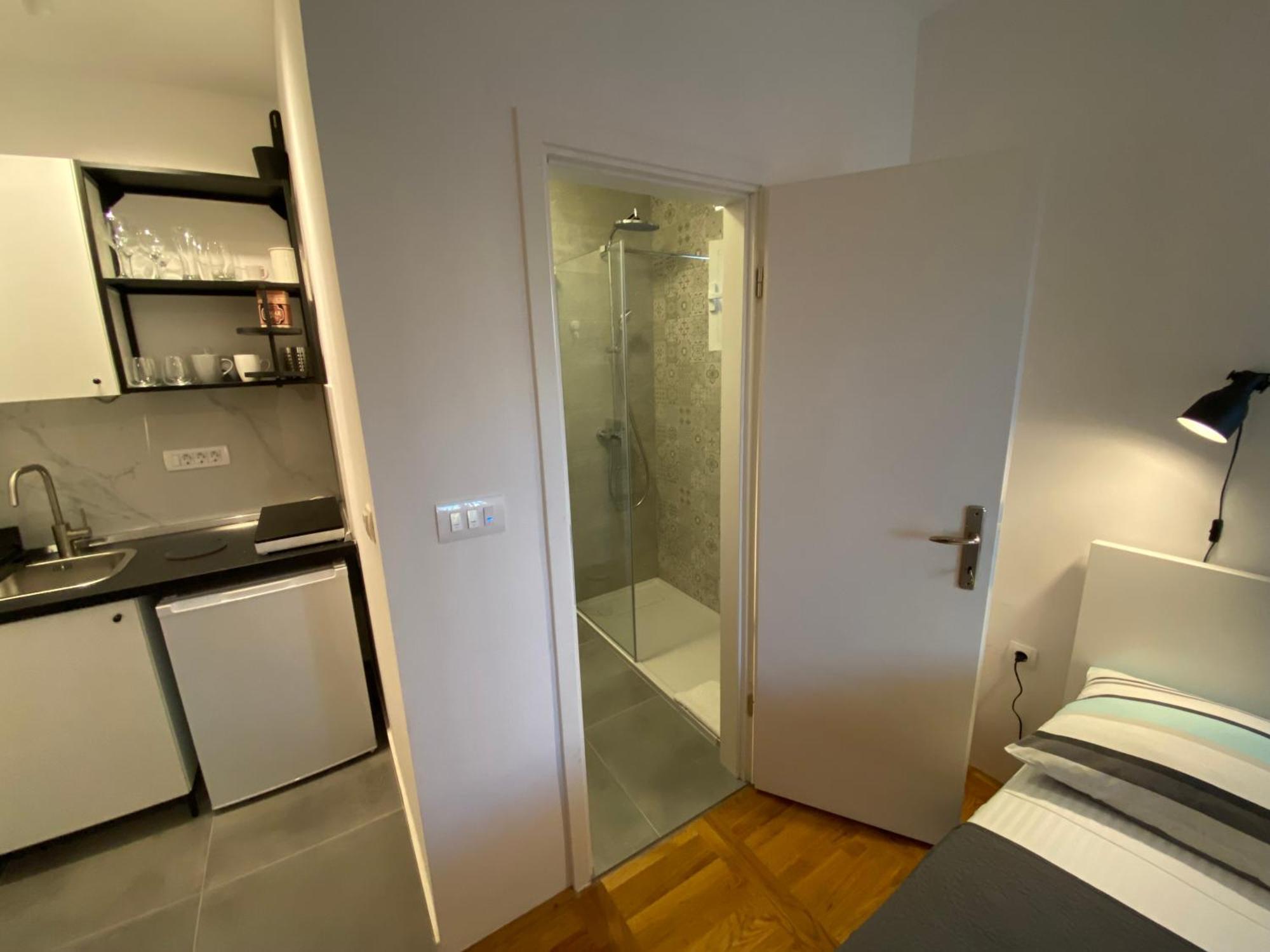 Studio Apartment And Rooms Adria Vodice Exterior photo