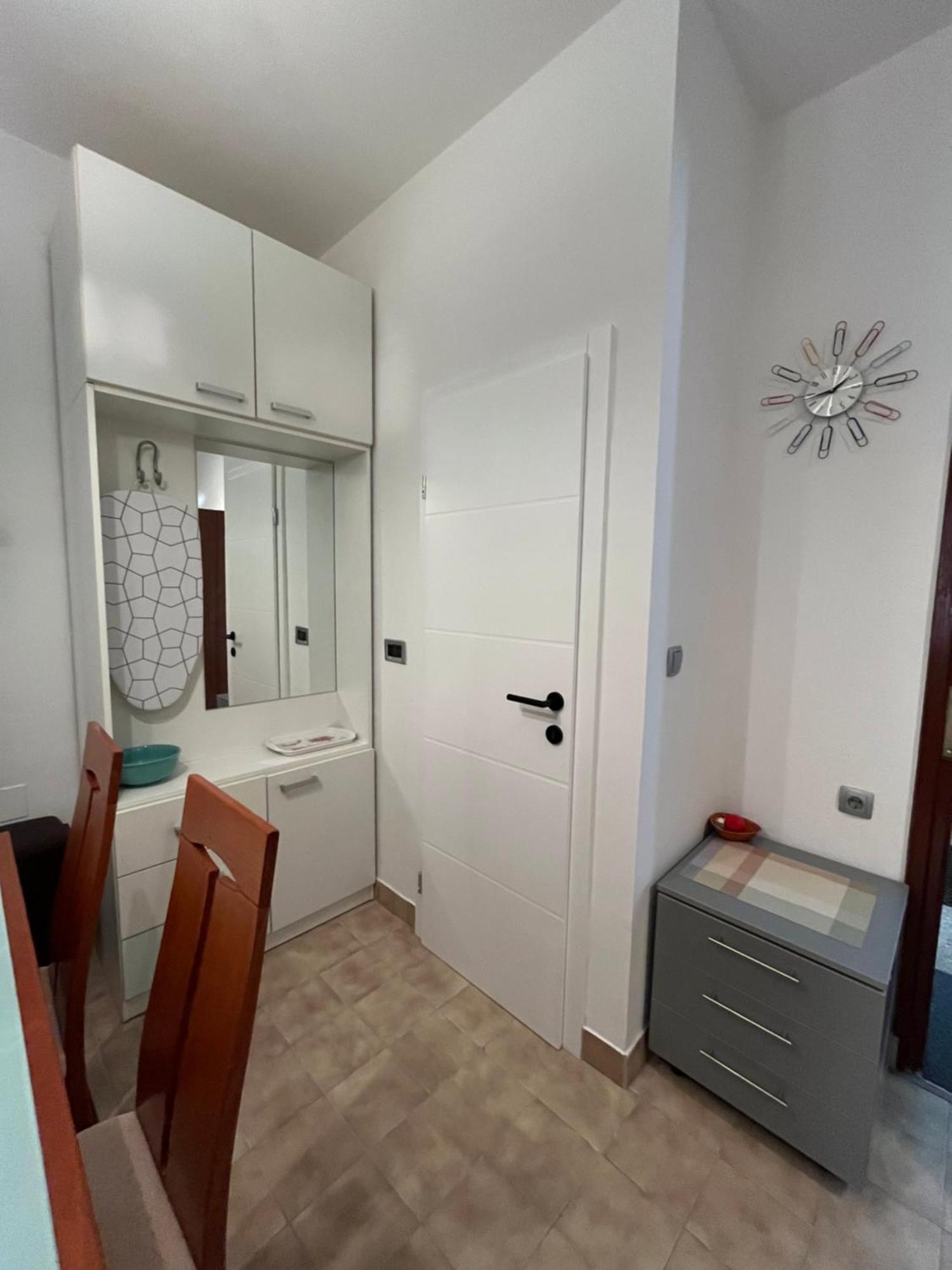 Studio Apartment And Rooms Adria Vodice Exterior photo